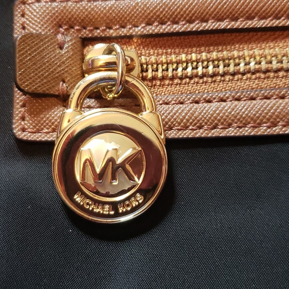 Used Michael kors Kempton' Nylon Tote - Picture 2 of 10